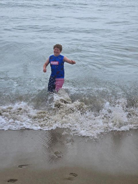 P3. Mom issues warning after 10-year-old son collapses after playing in the ocean